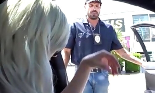 Bubble butt Latina anal fucks hunky cop to avoid jail time