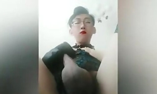 asian sissy teasing and her cd clit