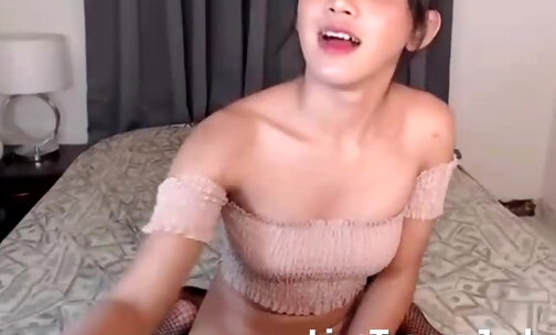 Lovely asian shemale play on cam 01