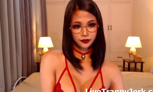 sexxxyumie webcam tranny